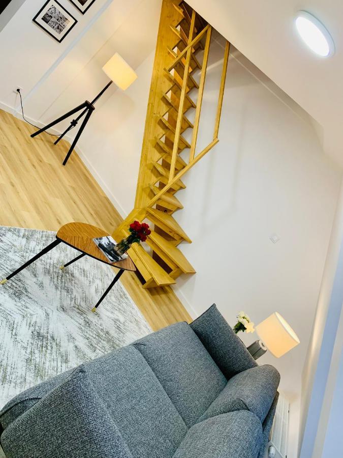 Hotel, Apartament Pod Zlotym Lwem W Samym Centrum Miasta Z Darmowym Parkingiem VII Klodzko Bagian luar foto